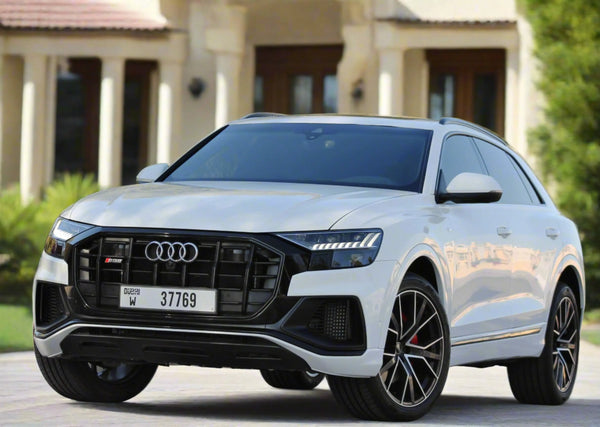 Audi Q8 2022 или аналогичный - Daily Car Rental in Dubai