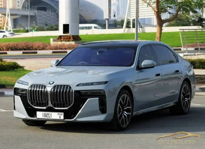 Dubai Airport Transfer - With Bmw 735I  2023 - Golden Key Rent Car LLC