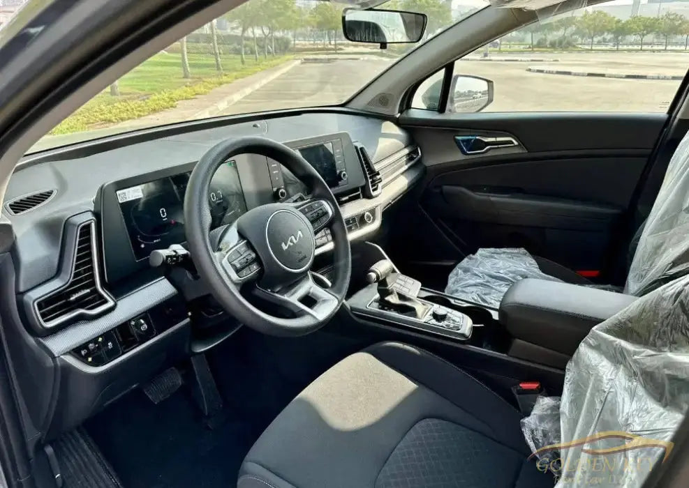 Dubai Airport Transfer - With Kia Sportage 2024 - Golden Key Rent Car LLC