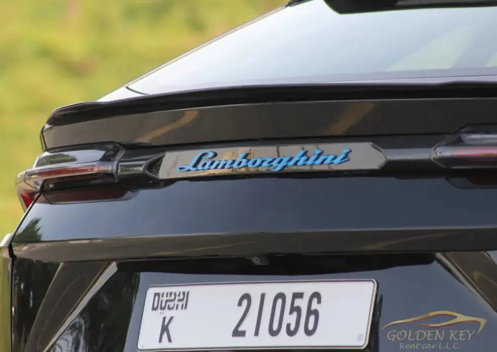 Dubai Airport Transfer - With Lamborghini Urus 2020 - Golden Key Rent Car LLC