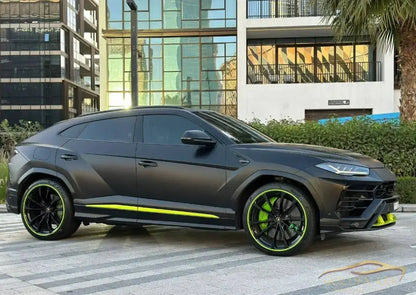 Dubai Airport Transfer - With Lamborghini Urus 2022 - Golden Key Rent Car LLC