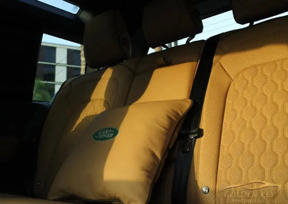 Dubai Airport Transfer - With Land Rover Defender 2022 - Golden Key Rent Car LLC
