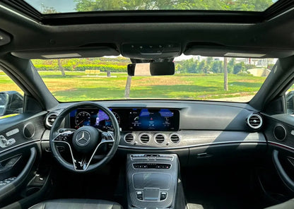 Mercedes-Benz E350 2022/2023 or similar - Golden Key Rent Car LLC