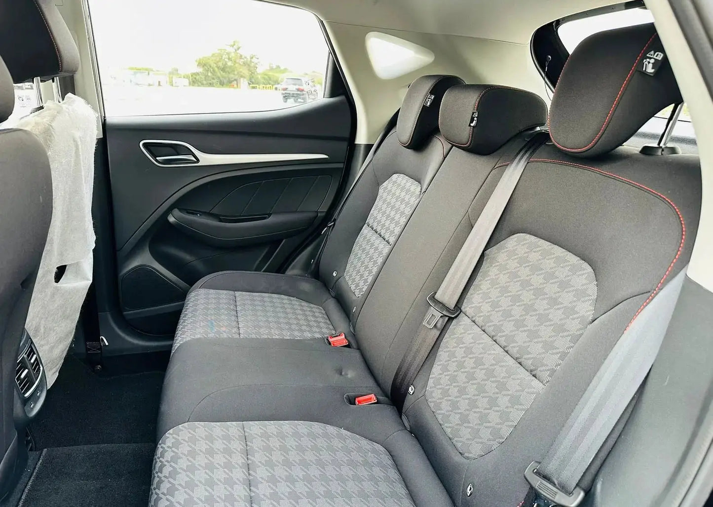 MG ZS 2025 or similar - Golden Key Rent Car LLC