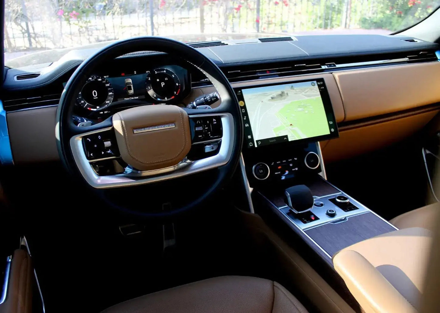 Range Rover Vogue V6 2023 or similar - Golden Key Rent Car LLC