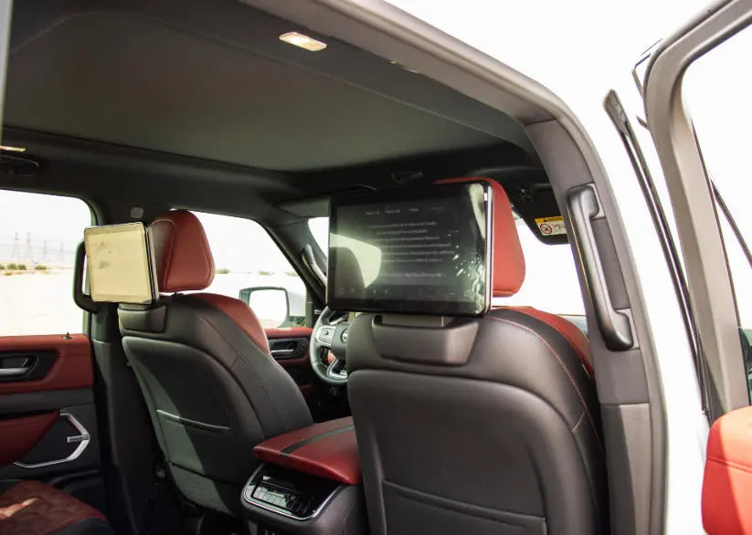 Nissan Patrol Platinum 2025 or simmilar Golden Key Rent Car LLC