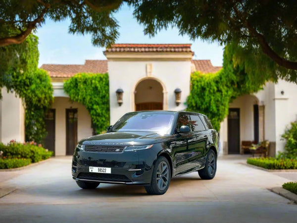 Range Rover Sport 2023 или аналогичный