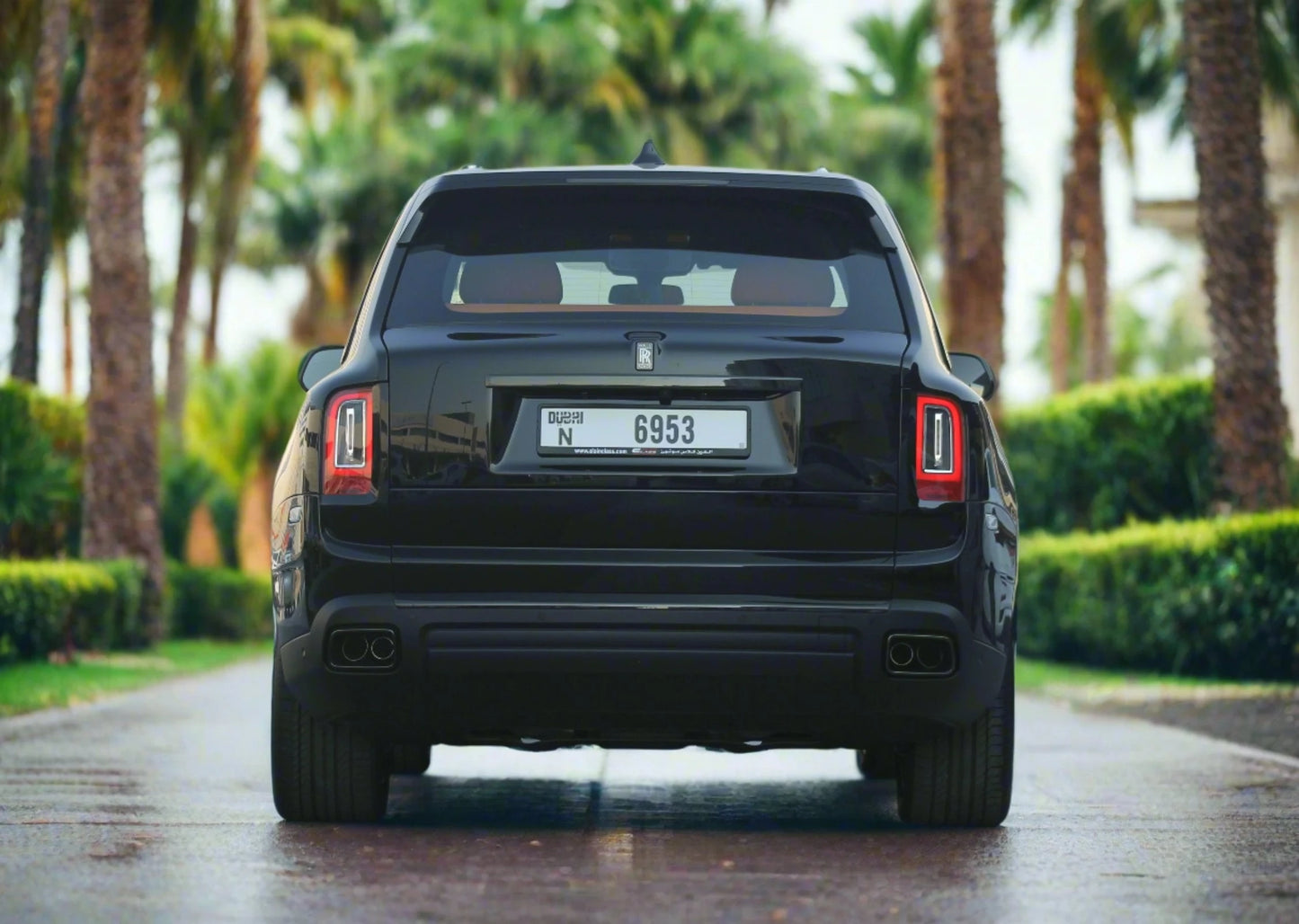 Rolls-Royce Cullinan 2022 или аналогичный