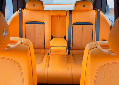 Rolls-Royce Cullinan 2022 или аналогичный